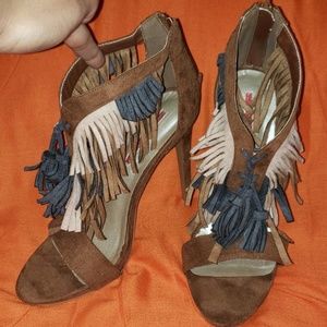 New! Fringe high heels
